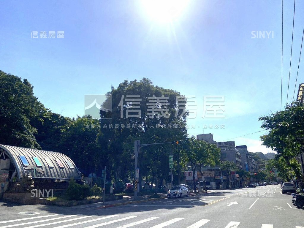 內湖捷運站碧湖新鑽房屋室內格局與周邊環境