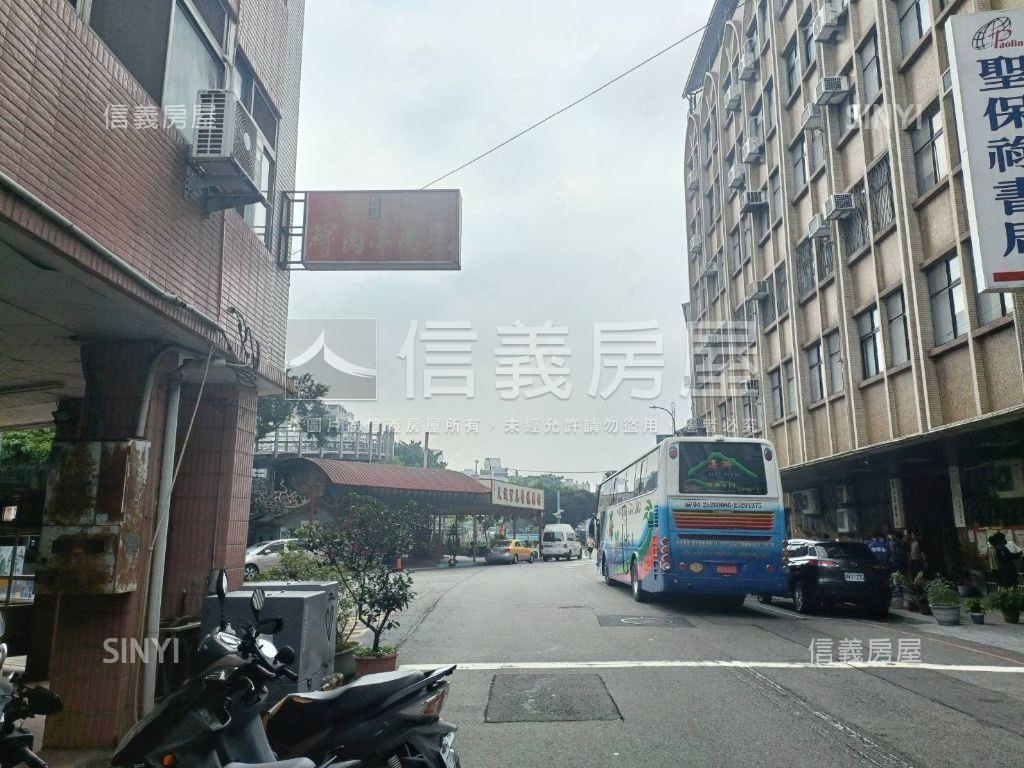 近一中正光復路４樓透店房屋室內格局與周邊環境