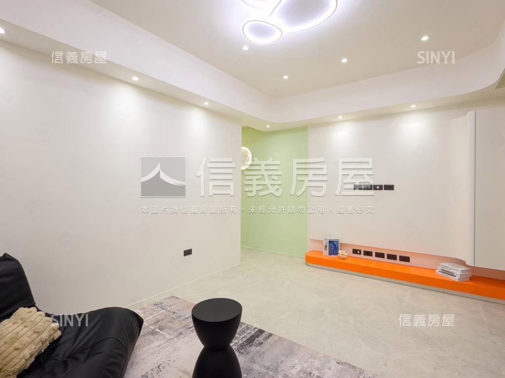 稀有秀朗美妝２樓房屋室內格局與周邊環境