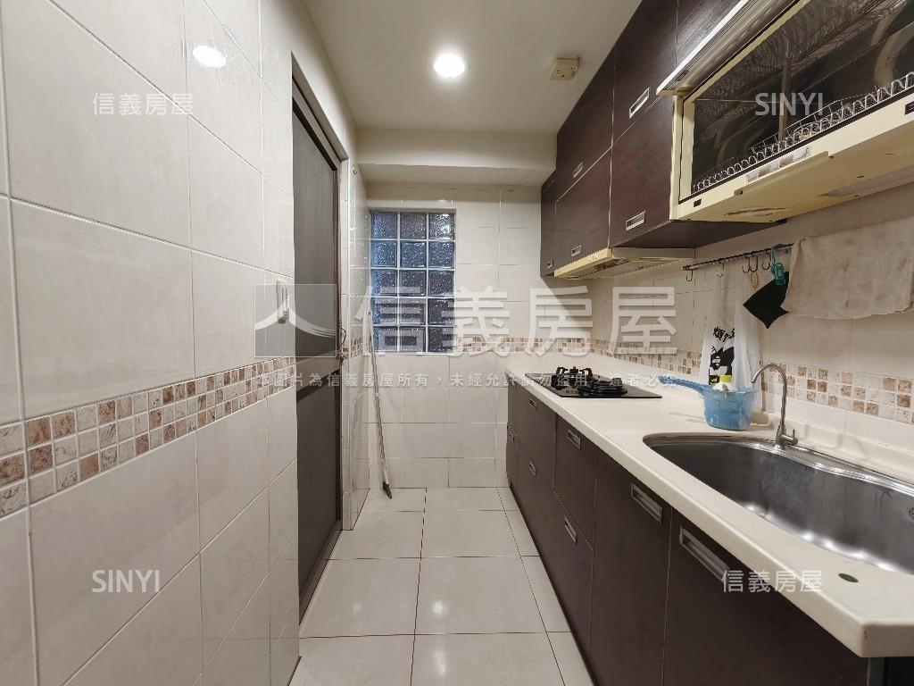 福懋夢世代大三房平車房屋室內格局與周邊環境