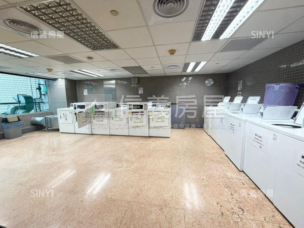 捷運囍多稀有面寬正一房房屋室內格局與周邊環境