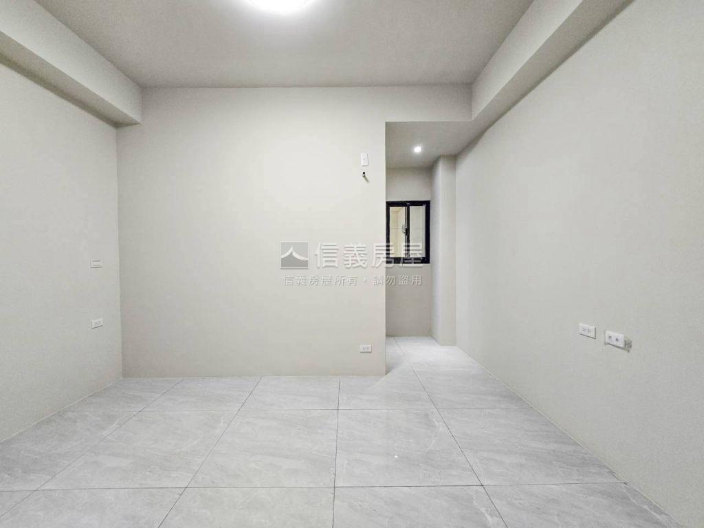 五甲正街質感美透天房屋室內格局與周邊環境