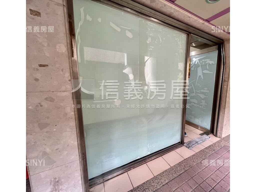 低總價近松山萬象商辦⭐房屋室內格局與周邊環境