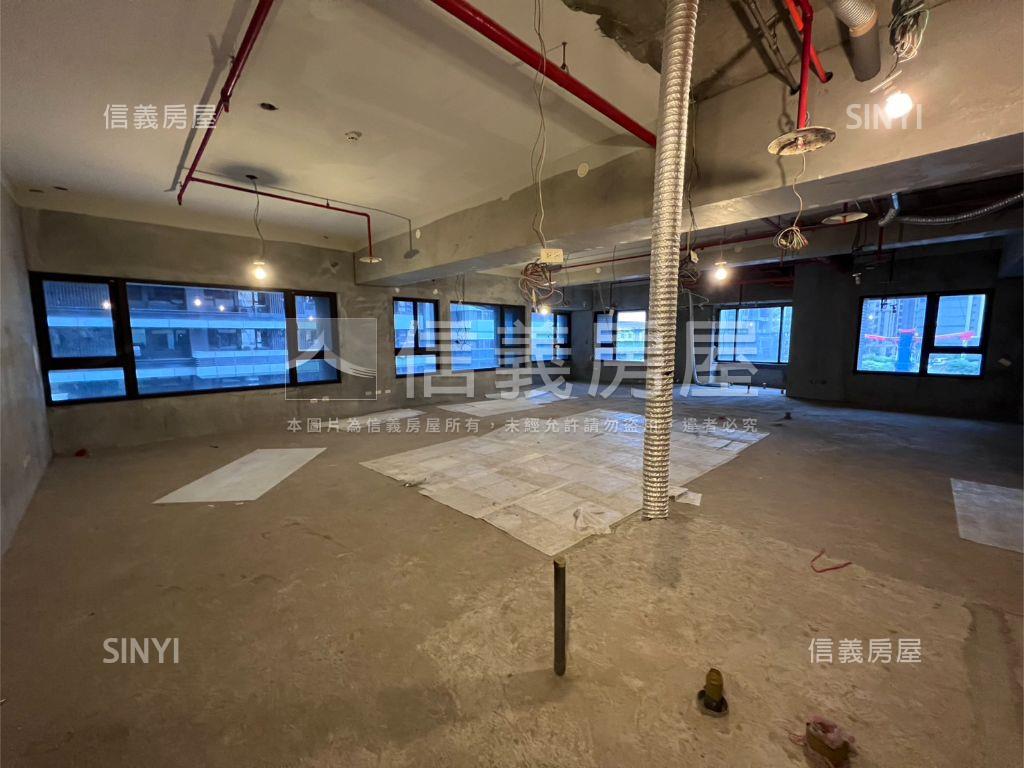都峰苑大大空間雙車位房屋室內格局與周邊環境