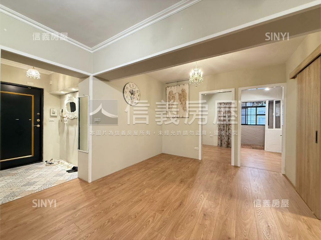 內江南丁格爾稀有名廈房屋室內格局與周邊環境