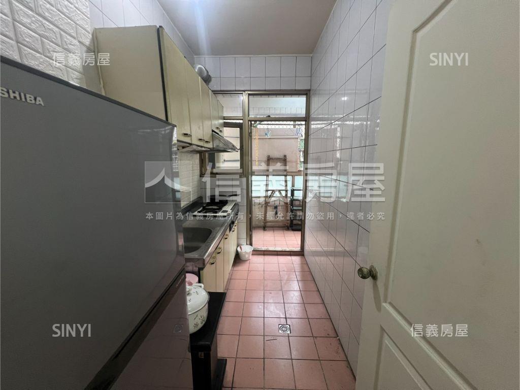 臨中山市場｜３房公寓房屋室內格局與周邊環境