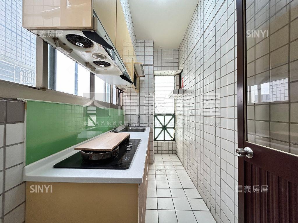 興大高樓三房屋況佳好入住房屋室內格局與周邊環境