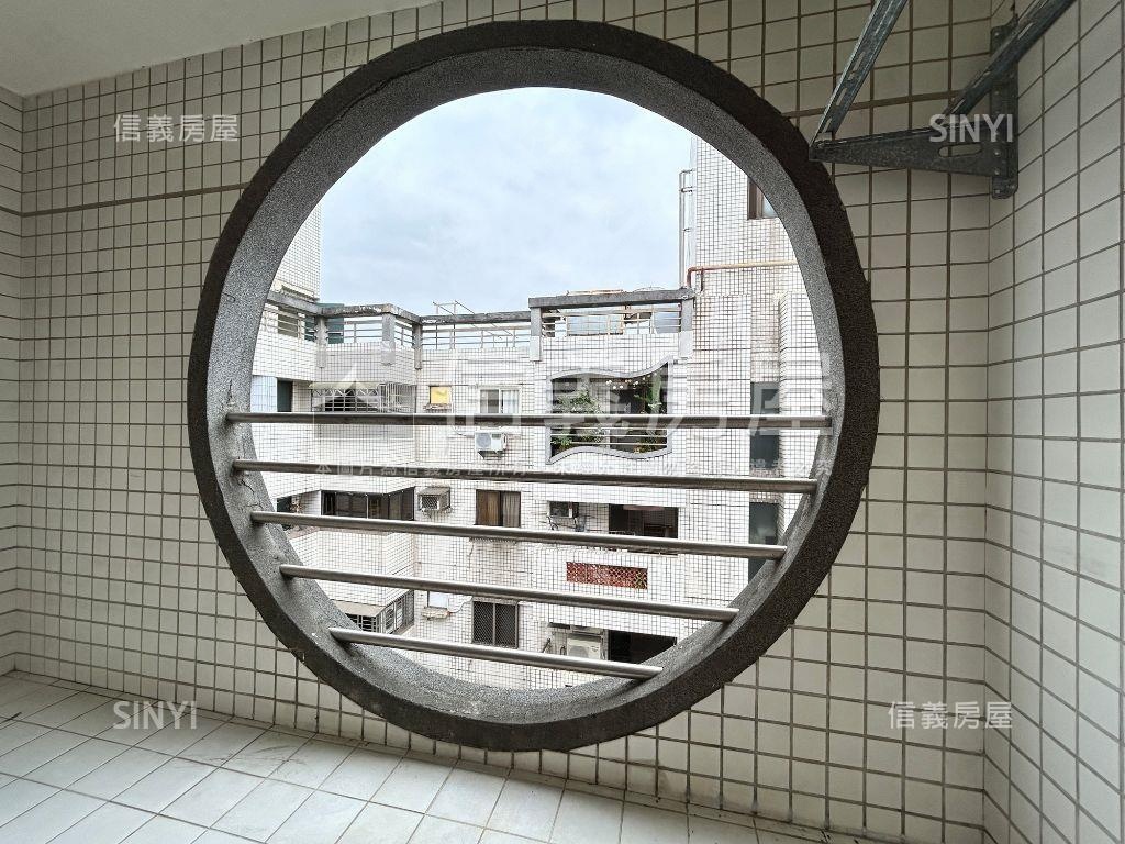 興大高樓三房屋況佳好入住房屋室內格局與周邊環境