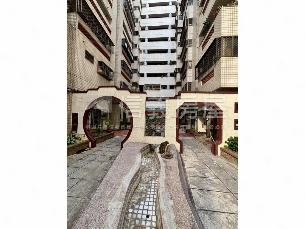 興大高樓三房屋況佳好入住房屋室內格局與周邊環境