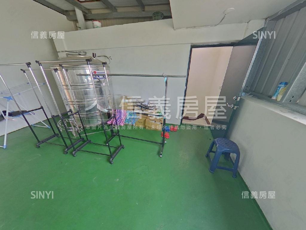 近７４三宅一生稀有美墅房屋室內格局與周邊環境