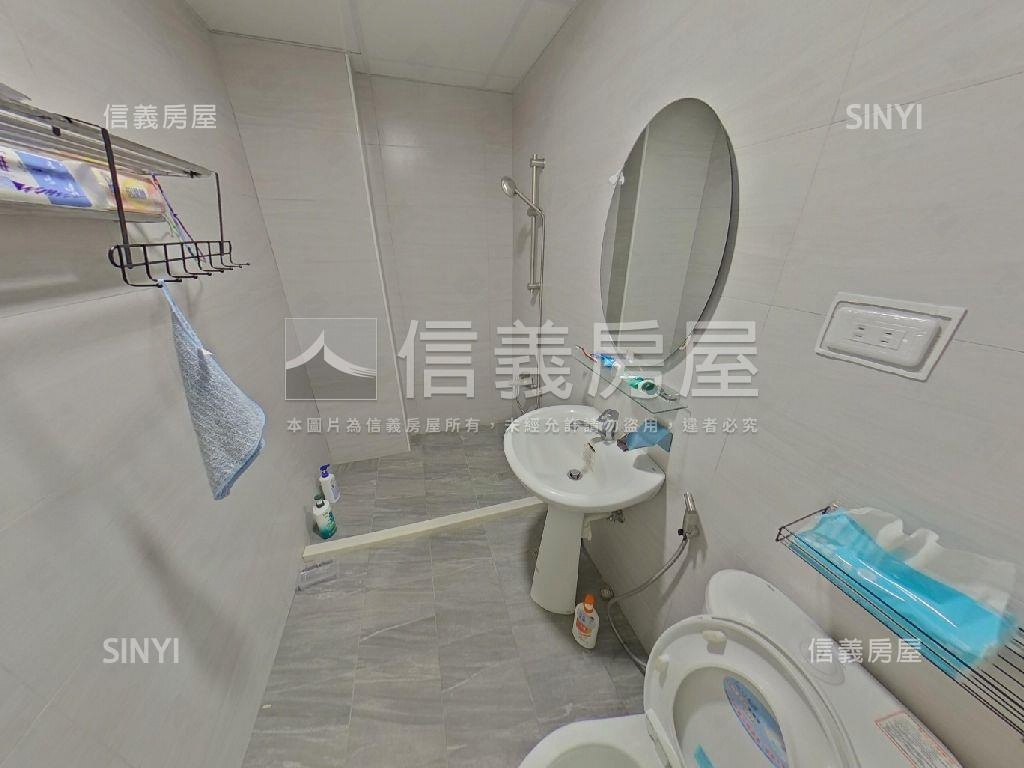 近７４三宅一生稀有美墅房屋室內格局與周邊環境