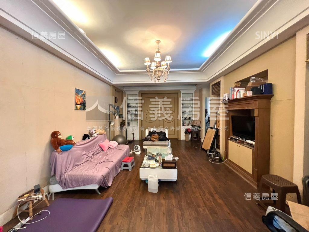 長安方正採光大戶房屋室內格局與周邊環境