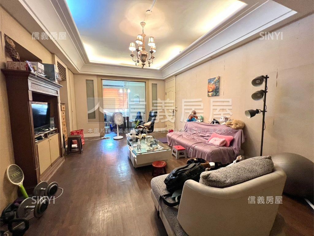 長安方正採光大戶房屋室內格局與周邊環境