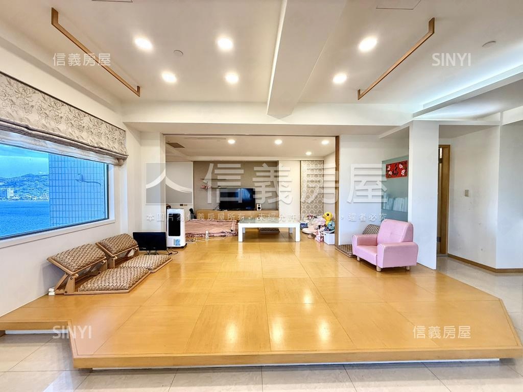 世界觀‧高樓山河景屋房屋室內格局與周邊環境