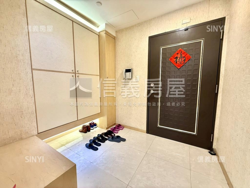 世界觀‧高樓山河景屋房屋室內格局與周邊環境