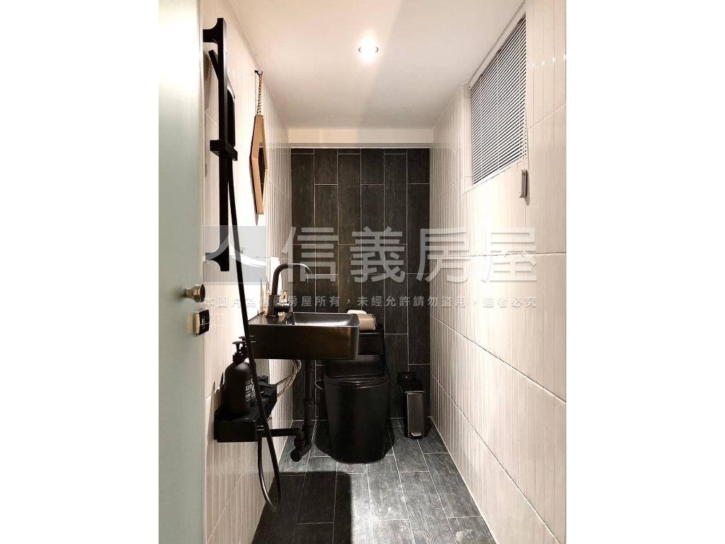 興大黃金收租五套房房屋室內格局與周邊環境