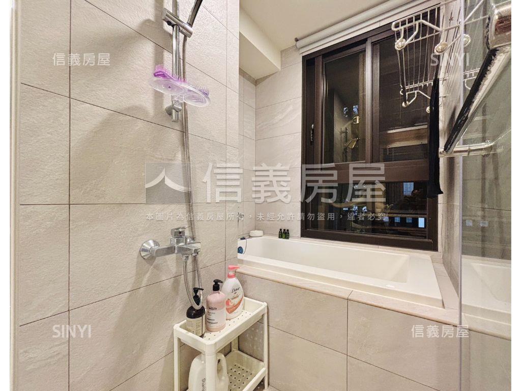 中樓層景觀美宅三房配車位房屋室內格局與周邊環境