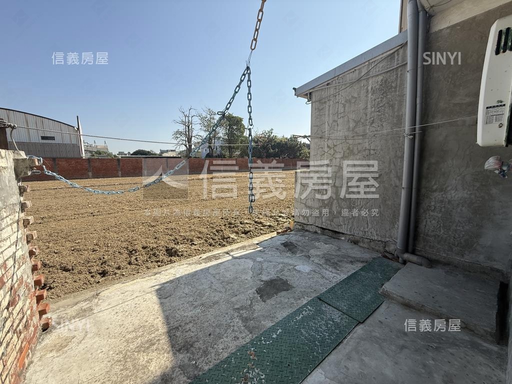 近國道小資美透天房屋室內格局與周邊環境