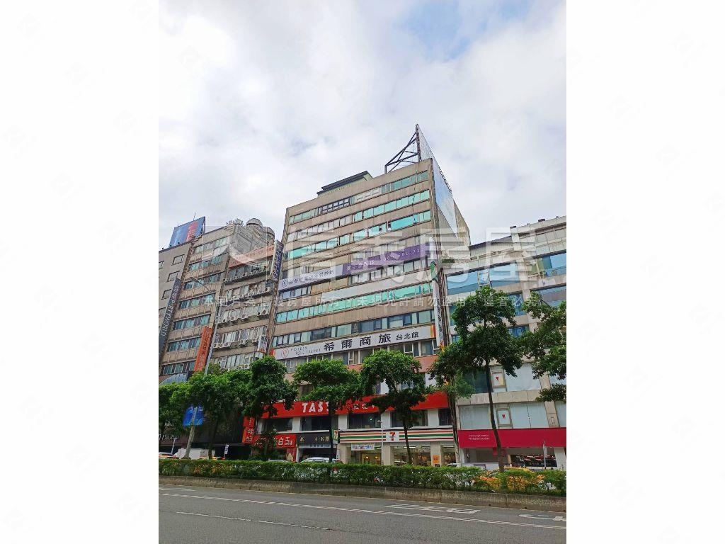 松江南京收租商旅房屋室內格局與周邊環境