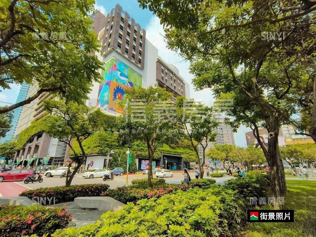 大大面寬順向河畔角間店面房屋室內格局與周邊環境