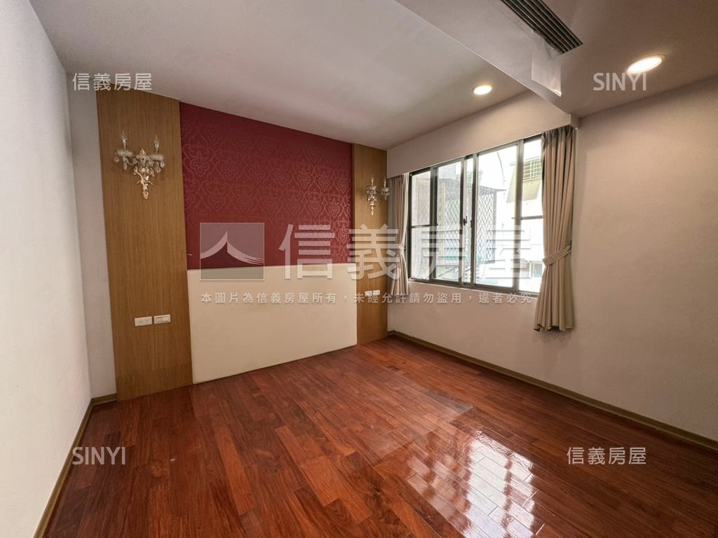 新銳天下三樓美屋房屋室內格局與周邊環境