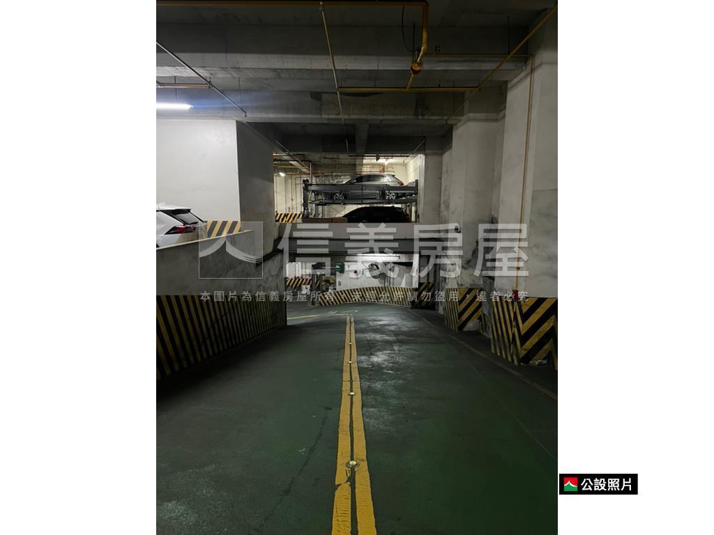 都會假期高樓景觀雙車宅房屋室內格局與周邊環境