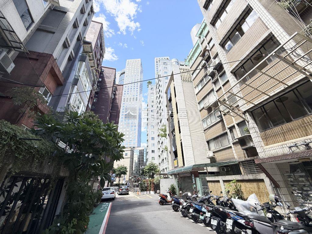 安和名宅一層一戶格局方正房屋室內格局與周邊環境