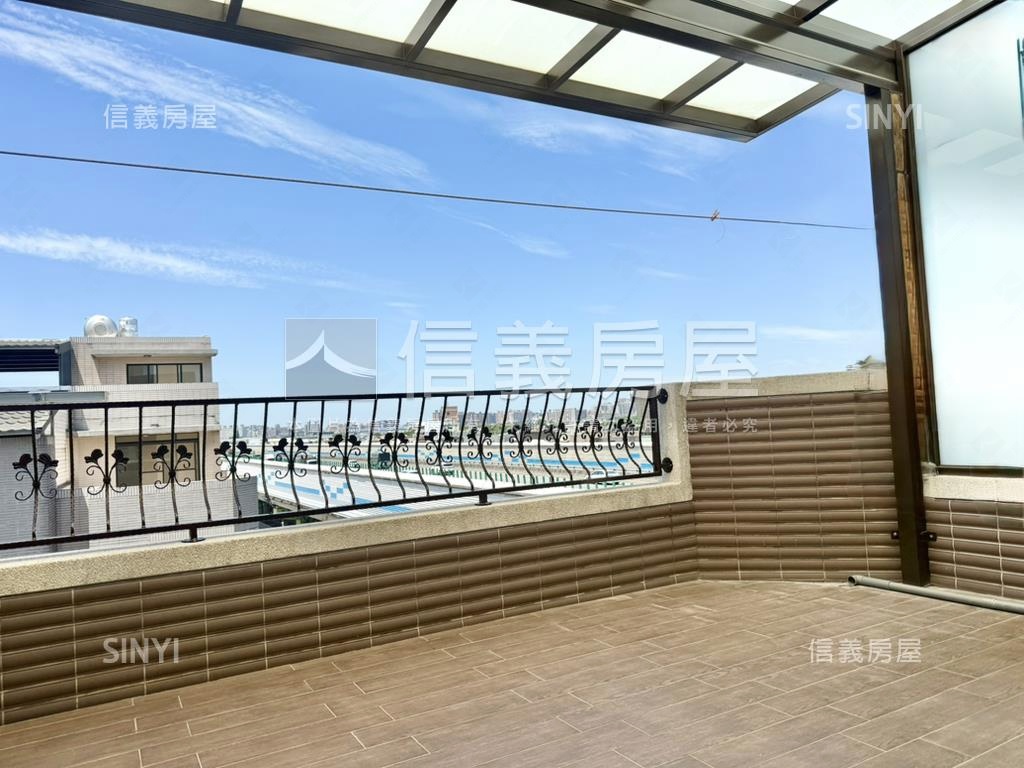 大湳邊間電梯別墅好停車房屋室內格局與周邊環境