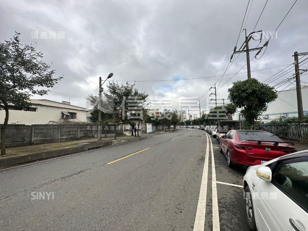 中壢工業區１２４７坪丁建房屋室內格局與周邊環境