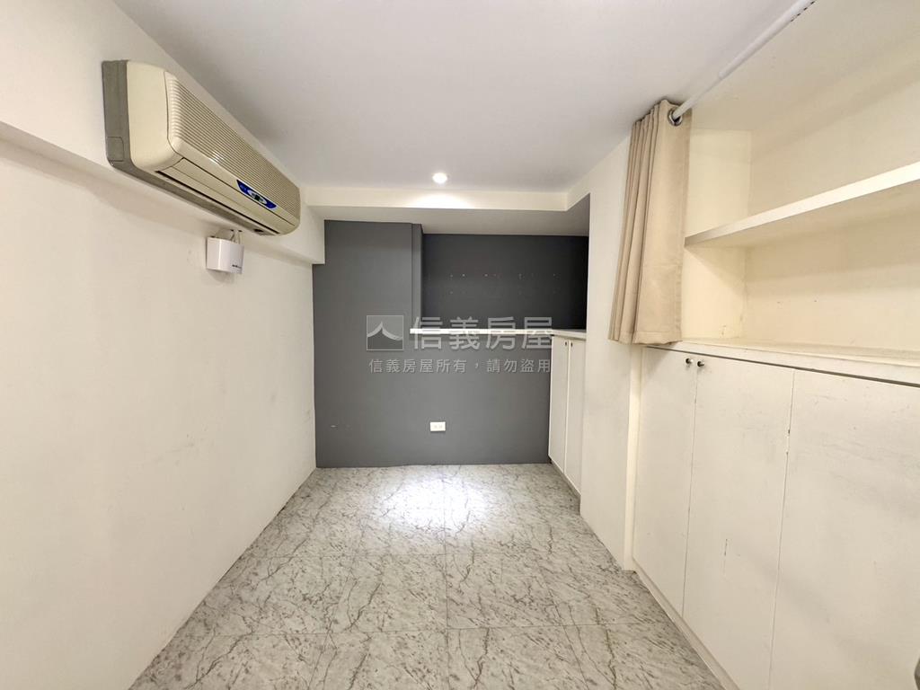 忠孝復興站旁黃金住辦房屋室內格局與周邊環境