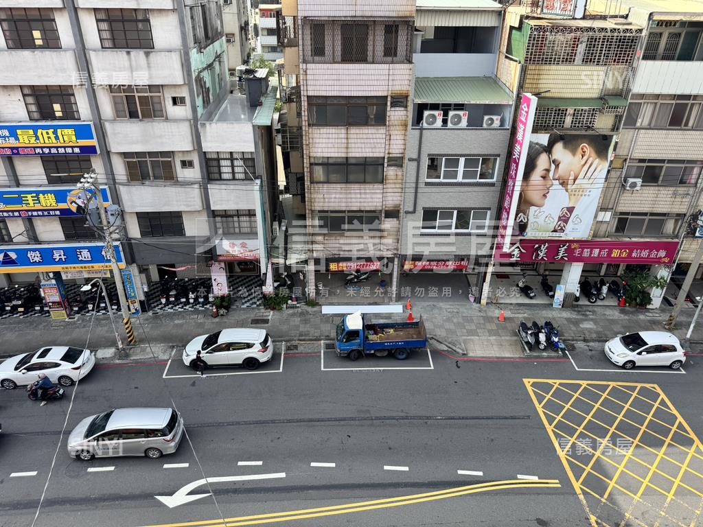 漢民商圈正五樓透店房屋室內格局與周邊環境