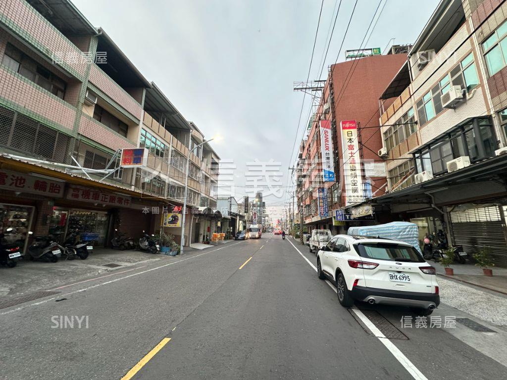 近永大路面寬１４米豪宅地房屋室內格局與周邊環境