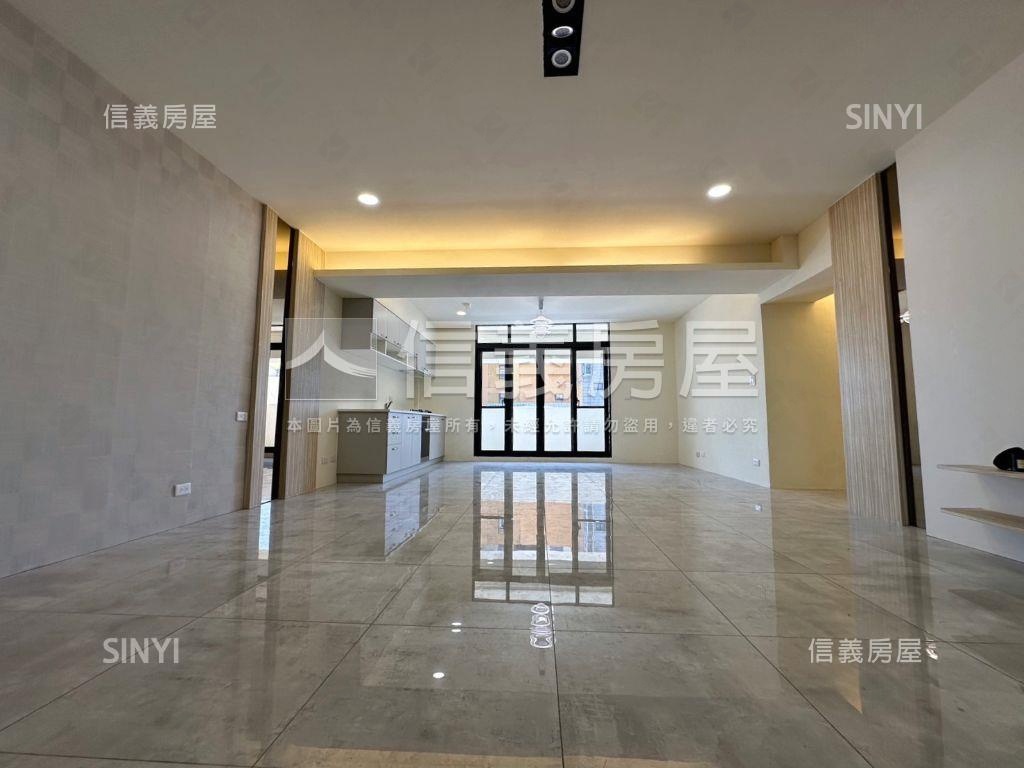 近文創園區美三房平車房屋室內格局與周邊環境