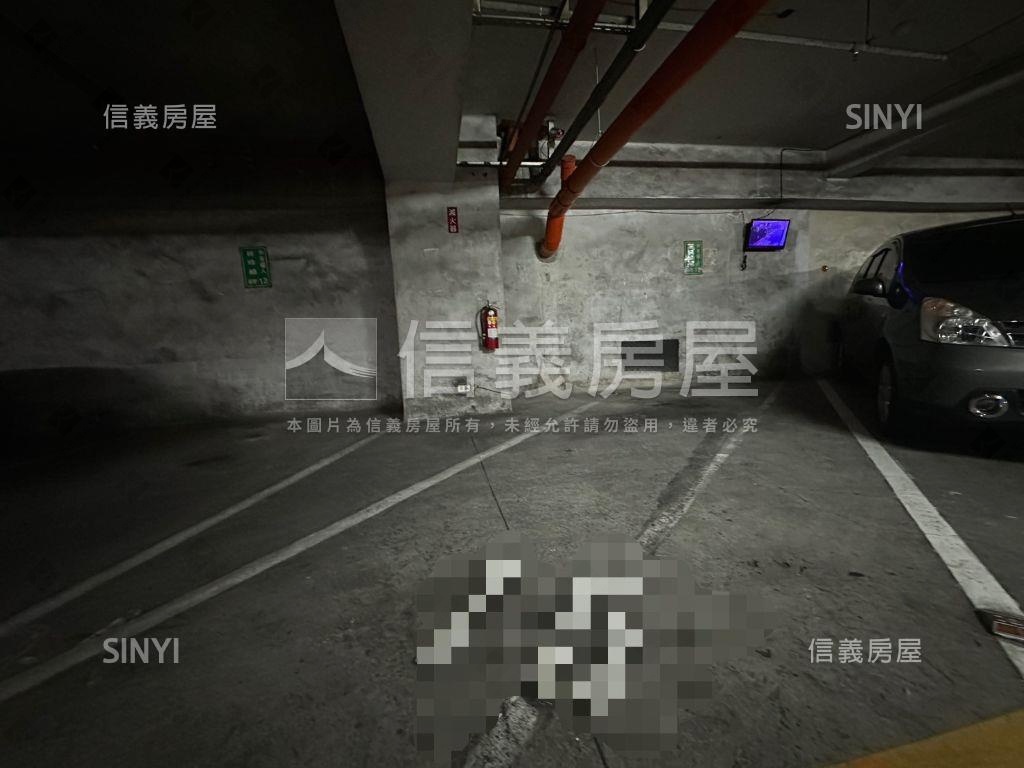 近文創園區美三房平車房屋室內格局與周邊環境