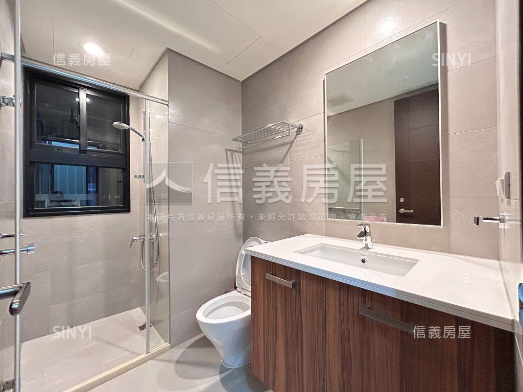 桃大極三房車位房屋室內格局與周邊環境