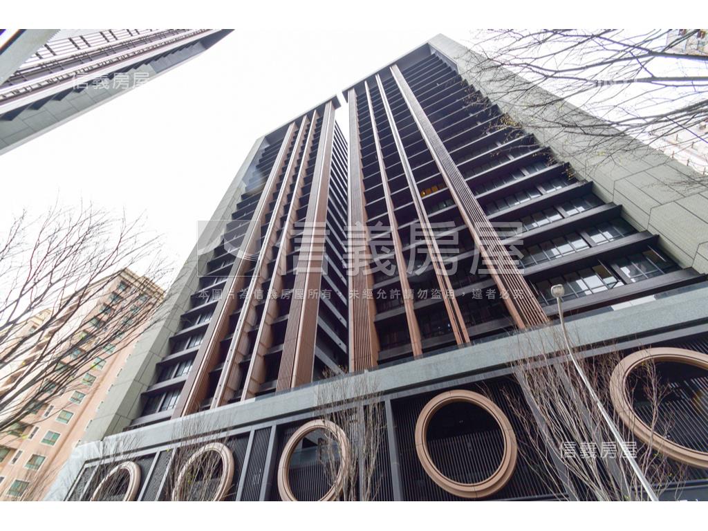 桃大極三房車位房屋室內格局與周邊環境