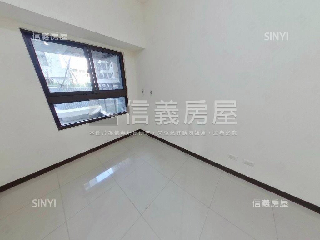 強！北區全新兩房平車露台房屋室內格局與周邊環境