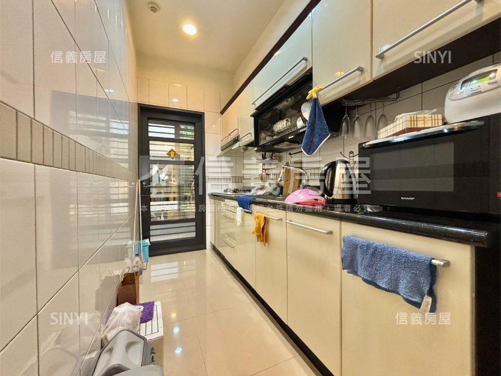 美術館阿曼質感三房房屋室內格局與周邊環境