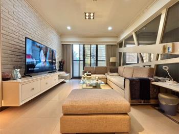 美術館成家質感三房