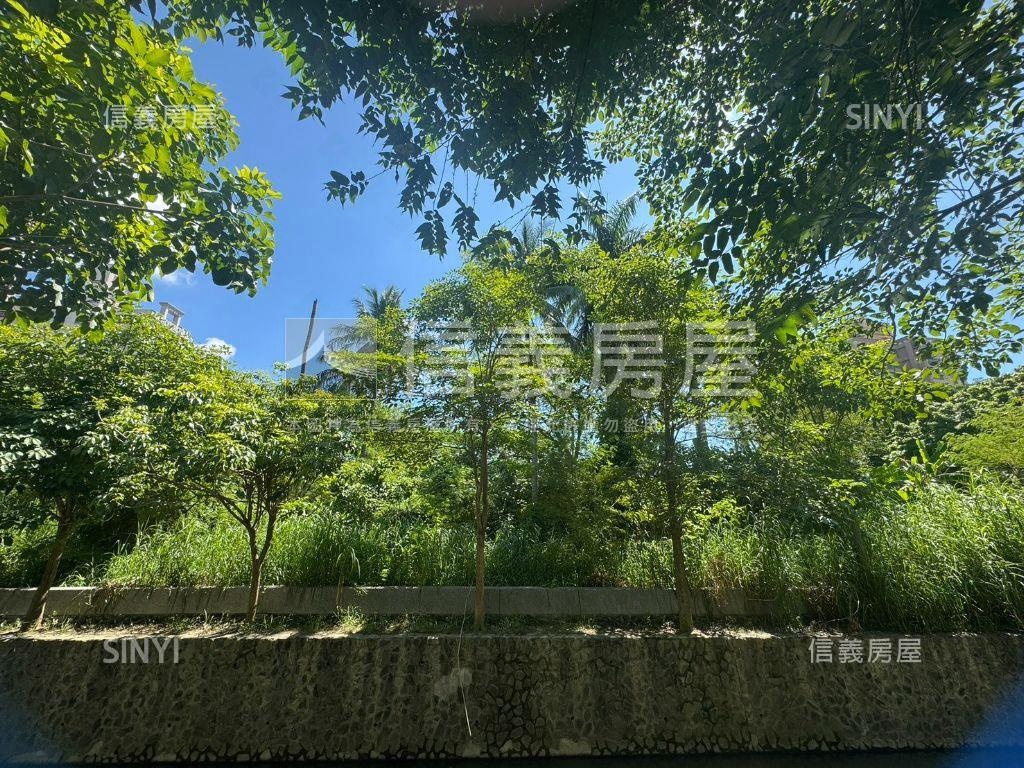 旗山黃金地段土地２房屋室內格局與周邊環境