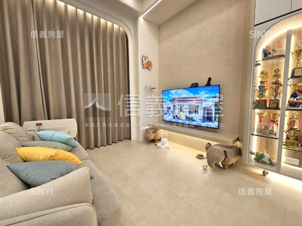 【專任】右岸三房稀有庭園房屋室內格局與周邊環境