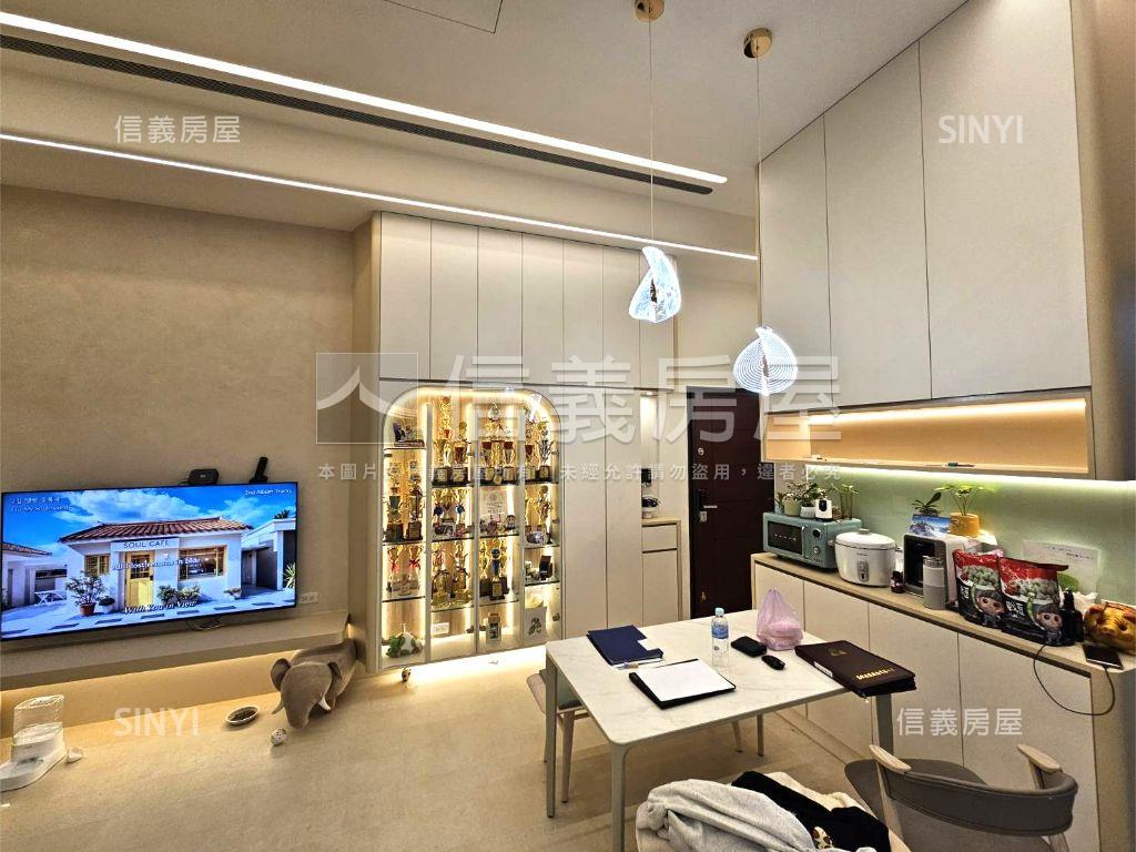 【專任】右岸三房稀有庭園房屋室內格局與周邊環境