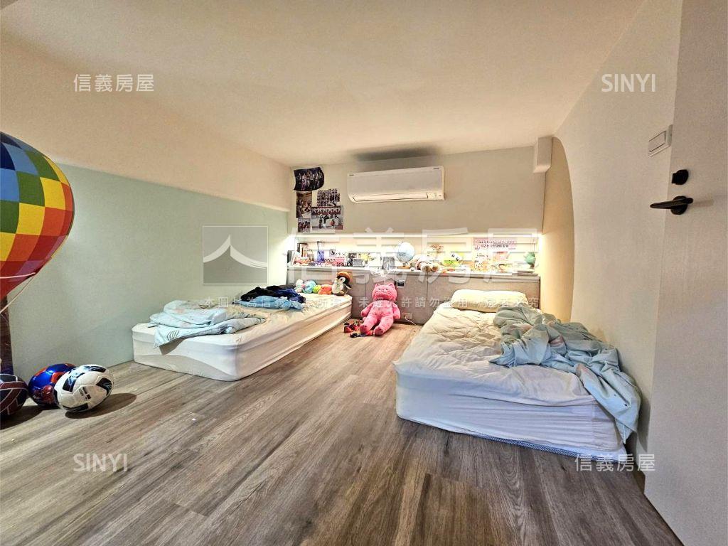 【專任】右岸三房稀有庭園房屋室內格局與周邊環境