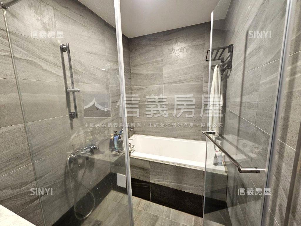 【專任】右岸三房稀有庭園房屋室內格局與周邊環境