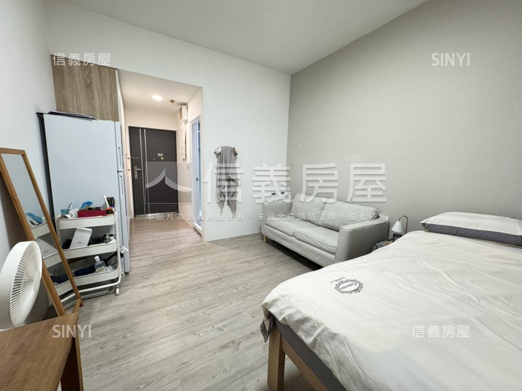 近海華高樓明亮北歐風套房房屋室內格局與周邊環境