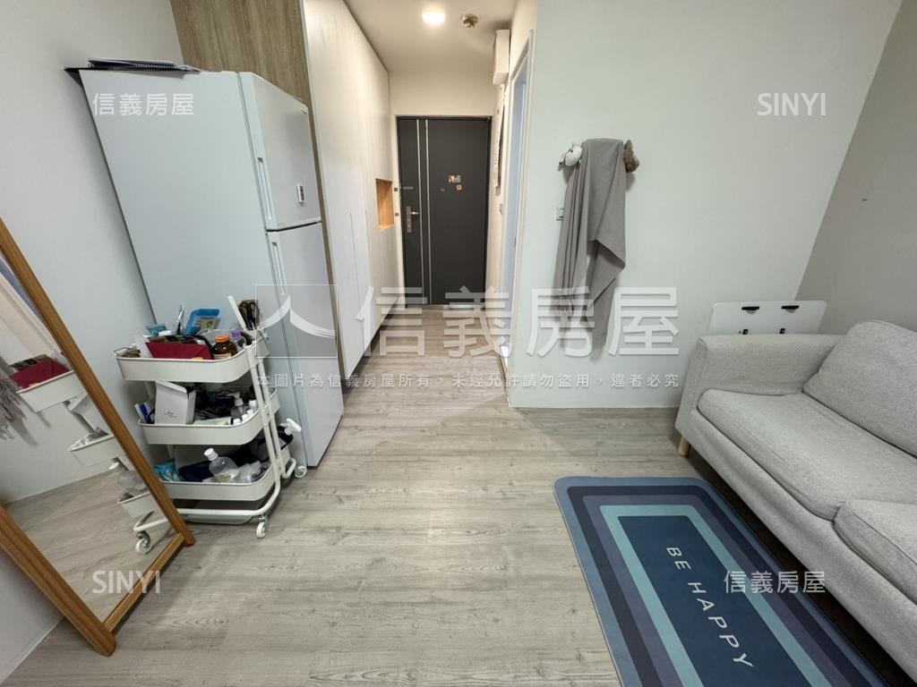 近海華高樓明亮北歐風套房房屋室內格局與周邊環境