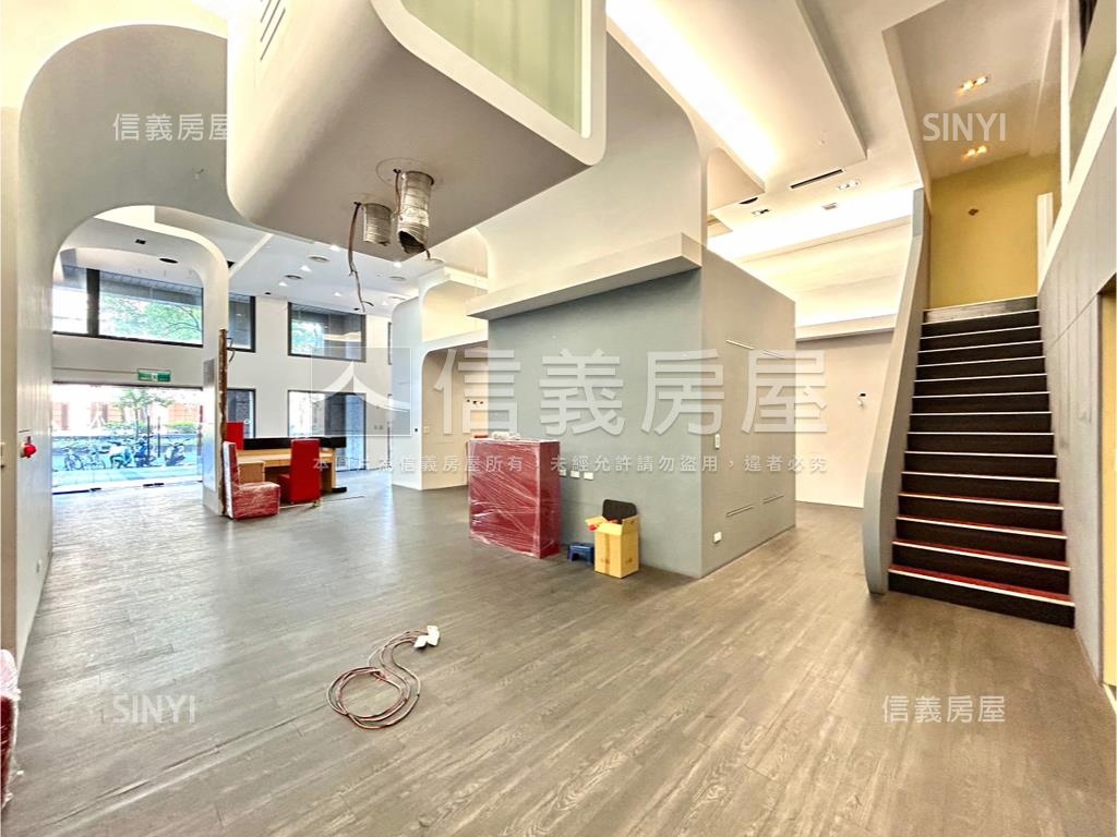 內科金店面房屋室內格局與周邊環境