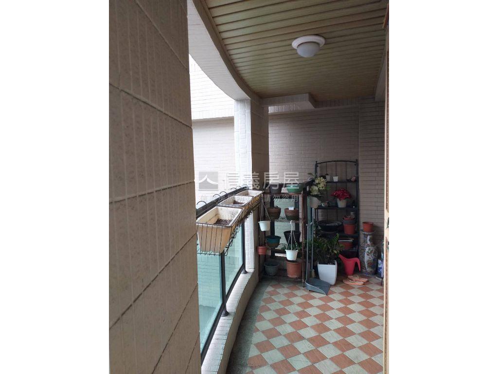 專約悅美術大三房車位房屋室內格局與周邊環境