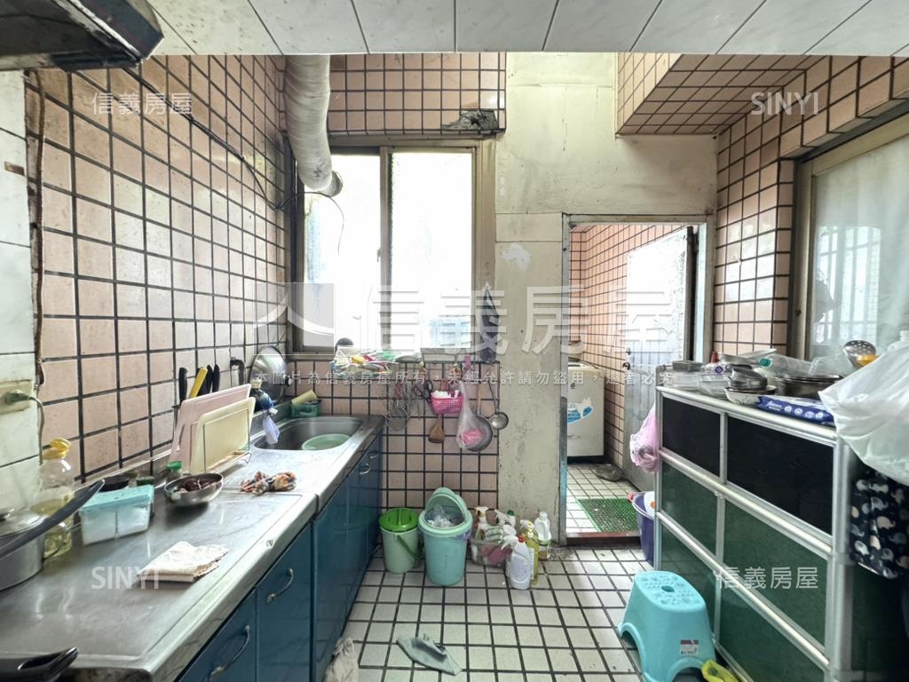 專◆順天建設３房視野戶房屋室內格局與周邊環境