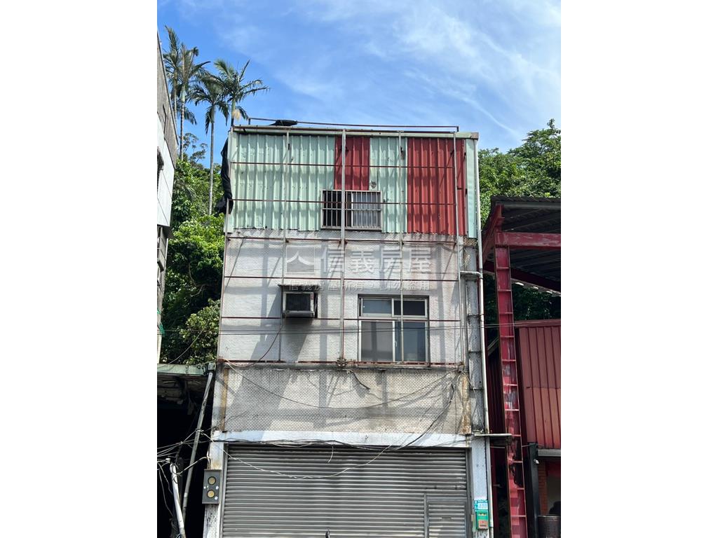 新店安康路土地房屋室內格局與周邊環境